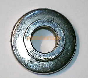 Distanzstück mit Staubdeckel 15,1 mm, 39 mm