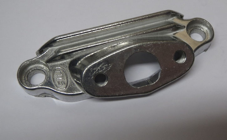 Zwischenflansch für Sachs 50, zwischen Membran und Vergaser