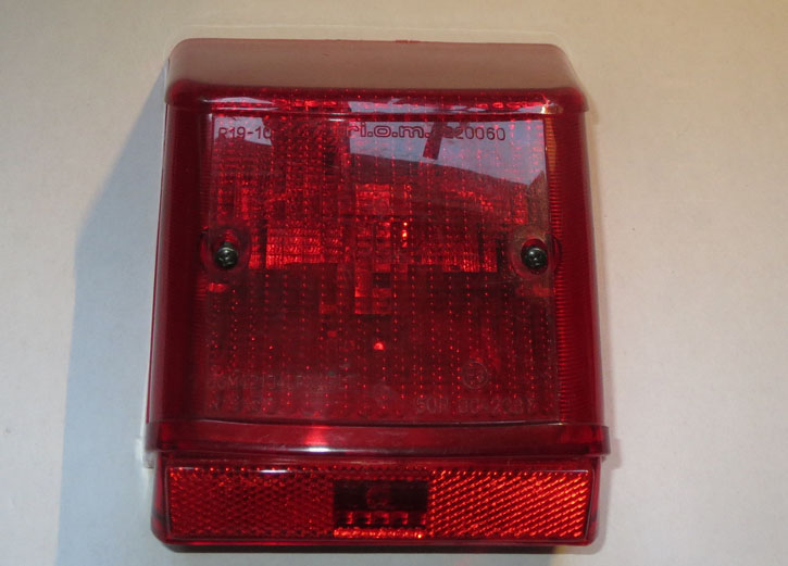 Rücklichtglas mit Einsatz, Verspa Piaggio, ca 150x190 mm, Altbestand